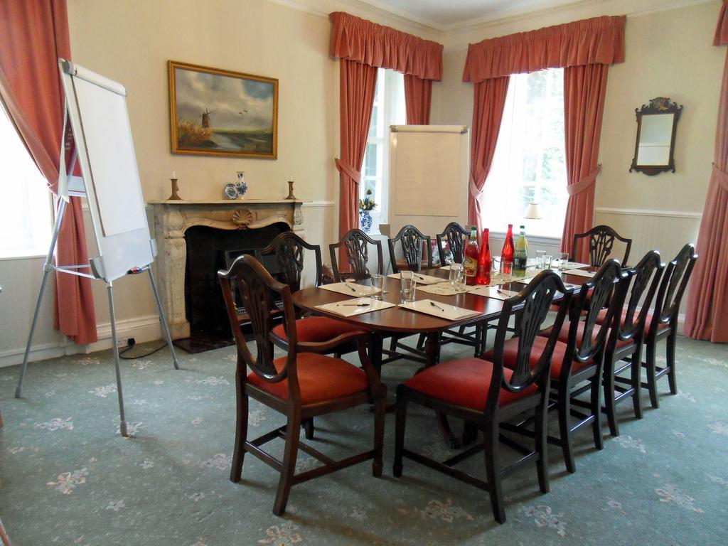 Mangreen Country House Swardeston エクステリア 写真